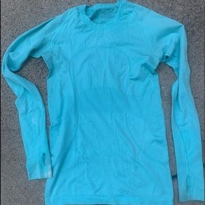 Lululemon Swiftly Tech Long Sleeve Shirt size 6